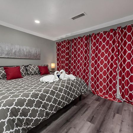 Urban Retreat 1Br With Free Park Lägenhet Houston Exteriör bild